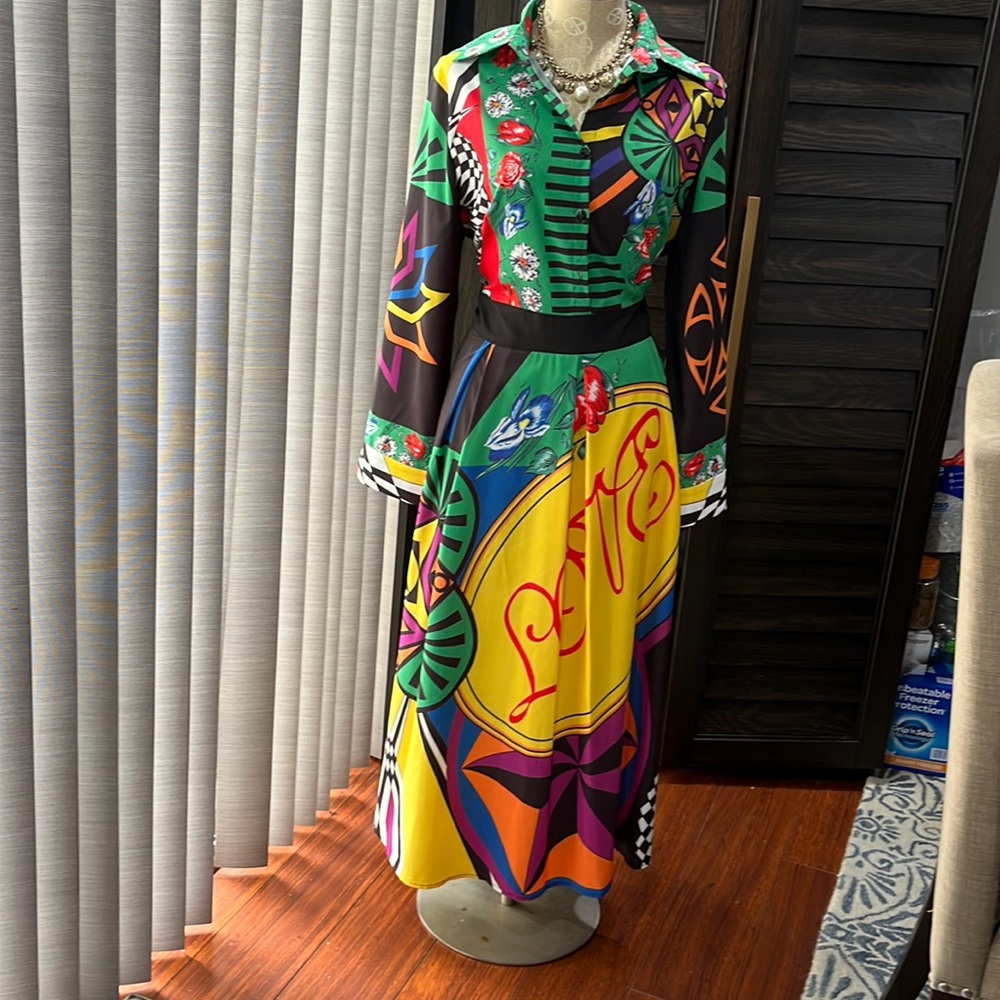 Women’s dress